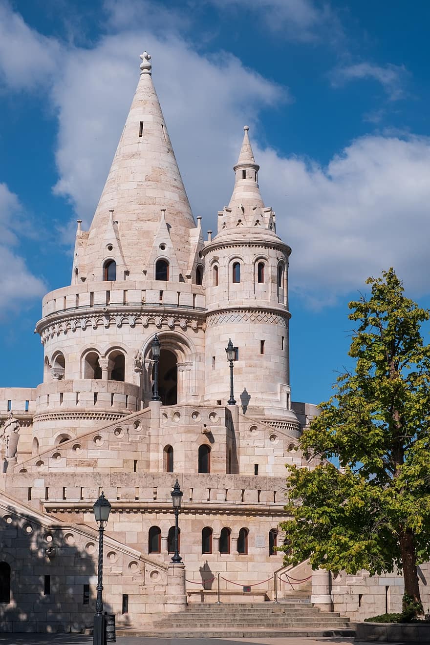 Château, bastion du pêcheur, château de buda, Budapest, architecture, historique, point de repère, attraction touristique, Hongrie, endroit célèbre, l'histoire