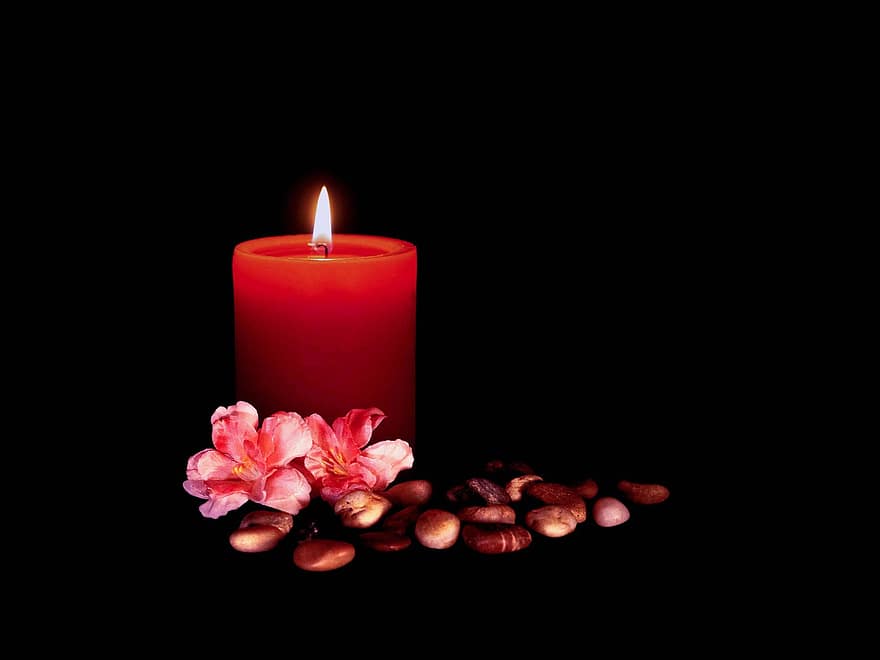 žvakė, žvakių šviesa, gėlės, liepsna