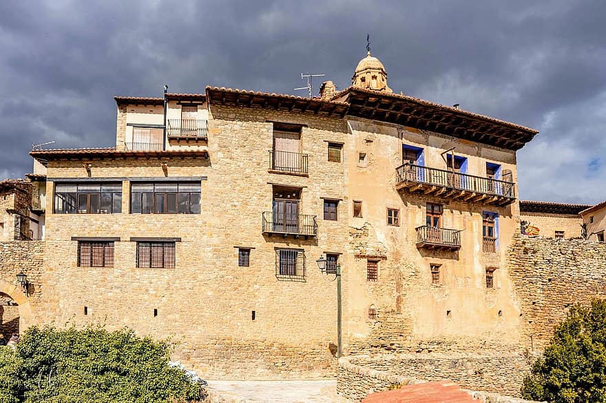 edificio, fachada, arquitectura, Mirambel, España, lugar famoso, exterior del edificio, culturas, historia, antiguo, estructura construida