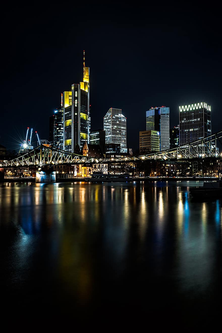 Brücke, Gebäude, Nacht-, Beleuchtung, Stadt, städtisch, die Architektur, Frankfurt, Deutschland, Abend, Horizont