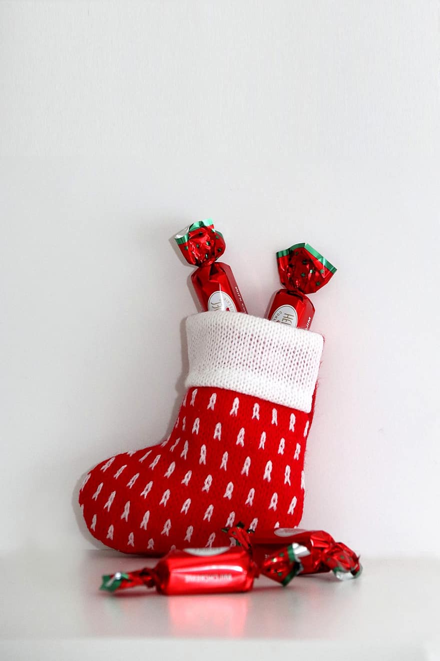 Kalėdinė kojinė, Kalėdų laikas, Kalėdiniai saldainiai, dovanos, šventė, sezoną, apdaila, žiemą, fonas, humoras, vienas objektas