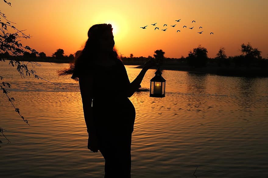 गर्भवती महिला, झील, सूर्य का अस्त होना, प्रकृति, मां, महिलाओं, गोधूलि बेला, वापस जलाया, रवि, सिल्हूट, सूरज की रोशनी