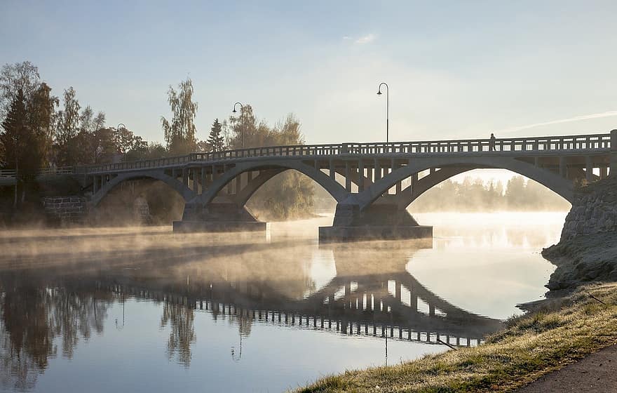 cầu, con sông, sương mù