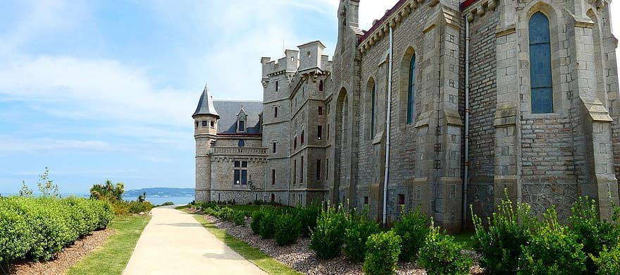 castle, victorian, neo-gothic, architecture, outdoors, famous place, building exterior, history, old, built structure, christianity