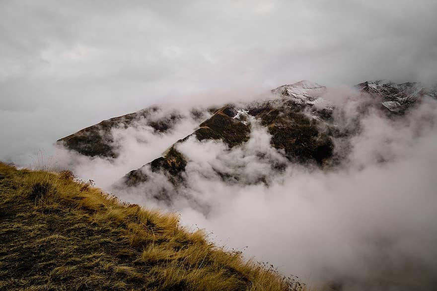 névoa, montanhas, romênia