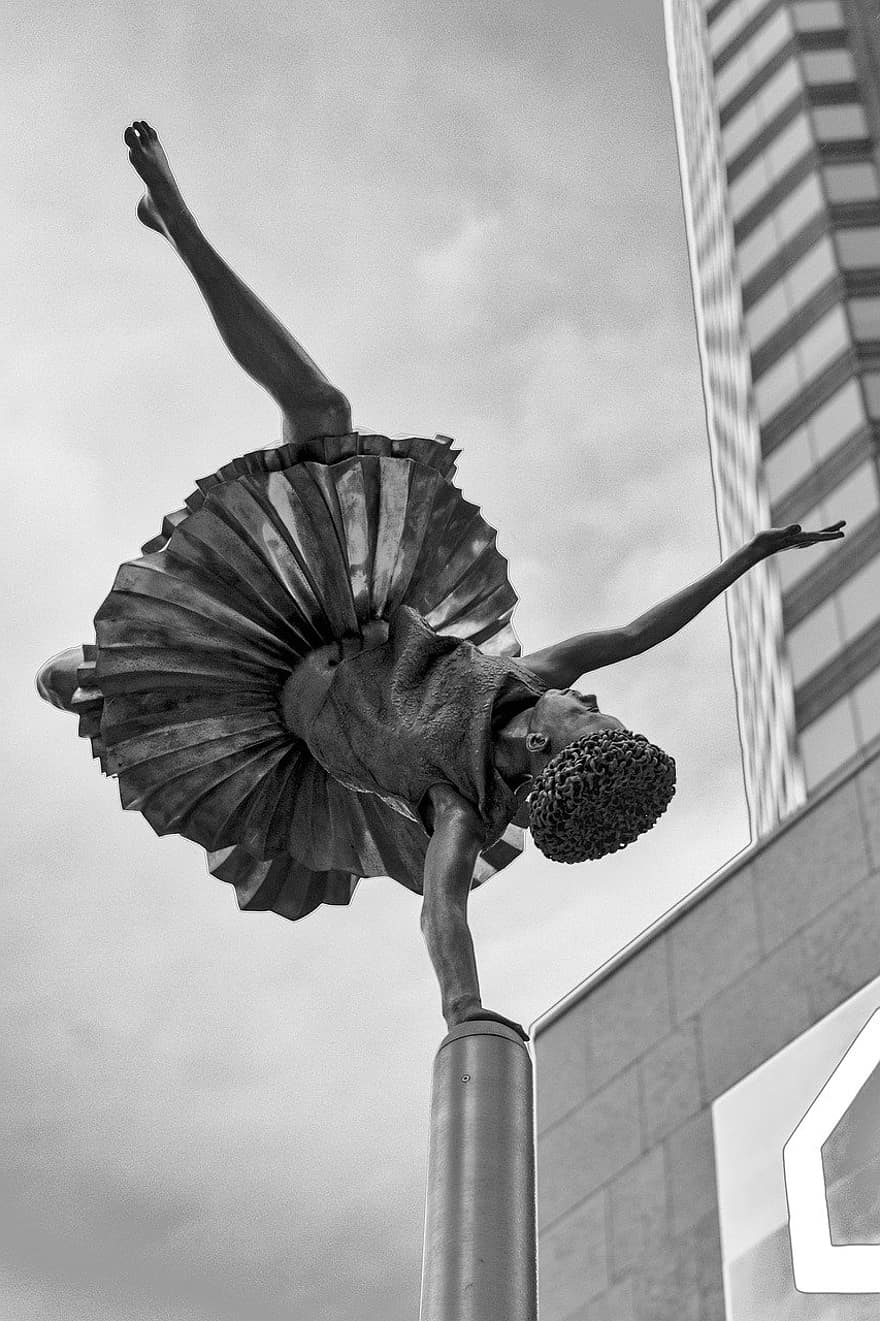 sculptură, Sculptură de balet, oraș, urban, stradă, Montreal, centrul orasului, alb-negru, femei, balet, dans