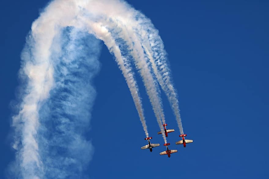 aerobatic display, vorming, precisie vliegen, snelheid, Team Xtreme, Hoge energieprestaties, Achterblijvende rook