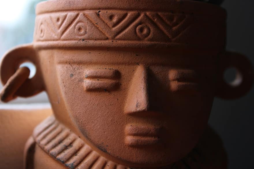 culture indigène, sculpture en argile, sculpture