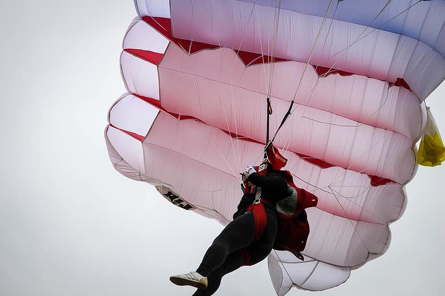 Parachute, Skydiving, Man, Sky, Skydiver, Sports, Recreational Activity, Flying, Flight, Adventure