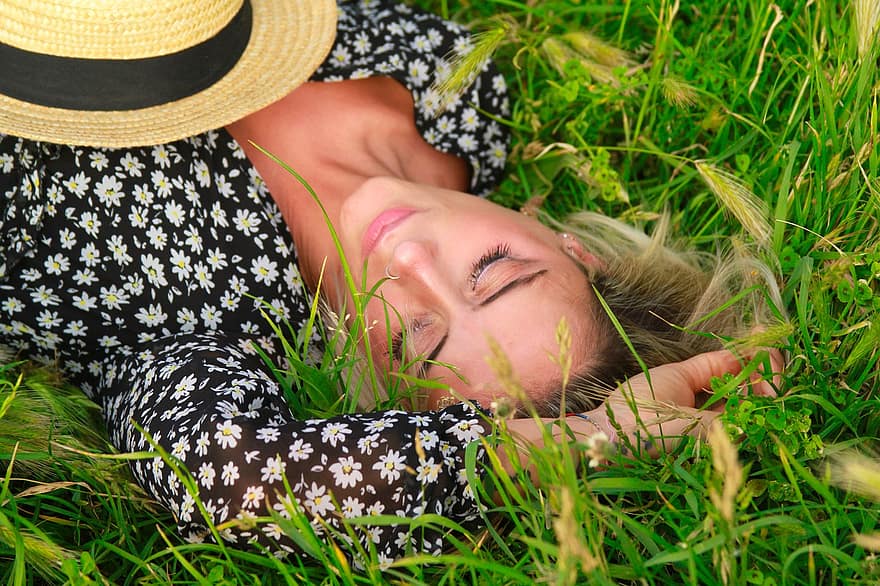 Woman, Rest, Grass, Meadow, Girl, Relaxation, Leisure, Vacation, Holiday, Thinking, Meditating