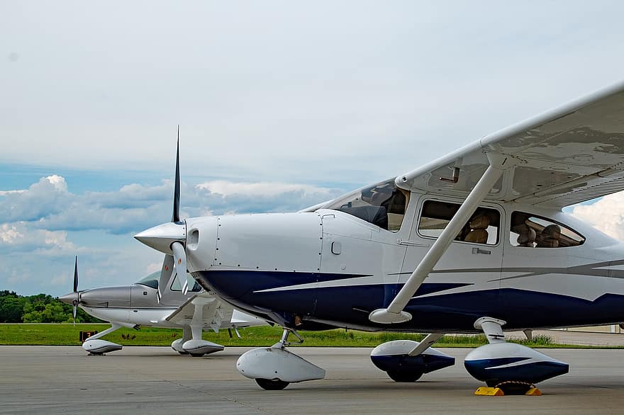 Cessna, cirrus, avion, avioane, aviaţie, transport, călătorie, elice
