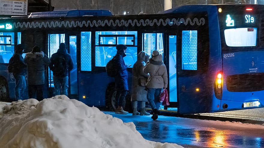 buss, transport, maskin, vinter-, moskva, människor, gata, stad, män, natt, snö
