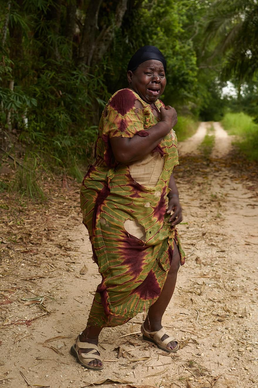 nő, kongói, kiáltás, félelem, félnek, könnyek, háború, összeütközés, vészhelyzet, nők, hagyományos ruházat