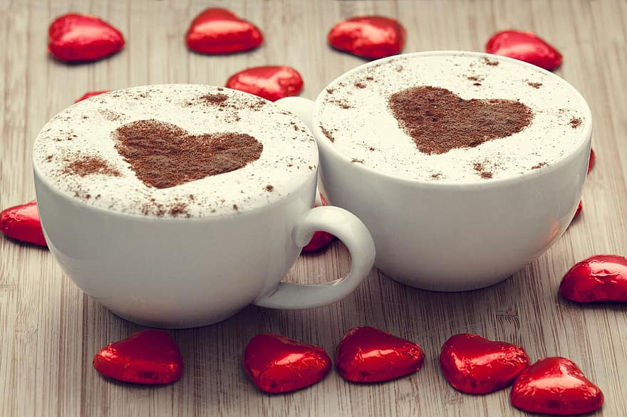 قهوة ، كؤوس ، قلوب ، حب القهوة ، زوج ، لاتيه ، الفن الحليب ، مادة الكافيين ، فناجين القهوة ، استراحة قهوة ، قهوة الصباح