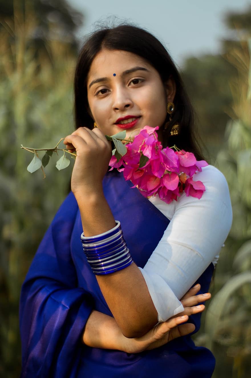 Woman, Fashion, Flowers, Portrait, Traditional Clothing, Girl, Beauty, Young, Model