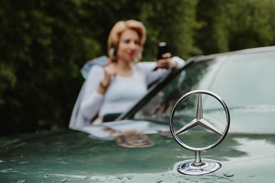 Mercedes, 90s, Hood, Emblem, Design, Woman, Retro, Vintage, Car, Auto, Classic
