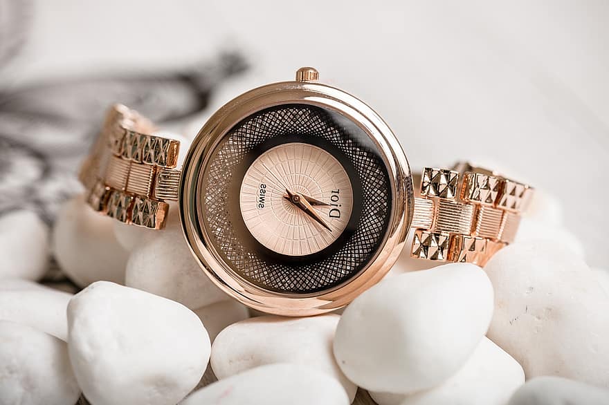 zegarek na rękę, zegarek, czas, dior, godziny, minuty, czasomierz, akcesorium, moda, projektant, zbliżenie