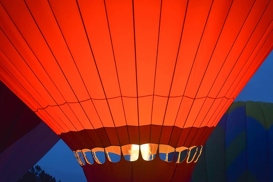 luftballong, Färgglad varmluftsballong, flygplan, multi färgad, bakgrunder, natt, flygande, sport, transport, blå, fritidsaktivitet