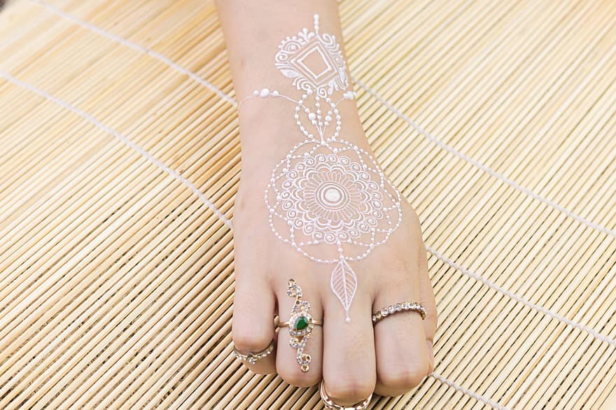Henna putih, mehndi, tangan, seni, seni tubuh, cat tubuh, tato pacar, tato, Indian, pengantin India, budaya India