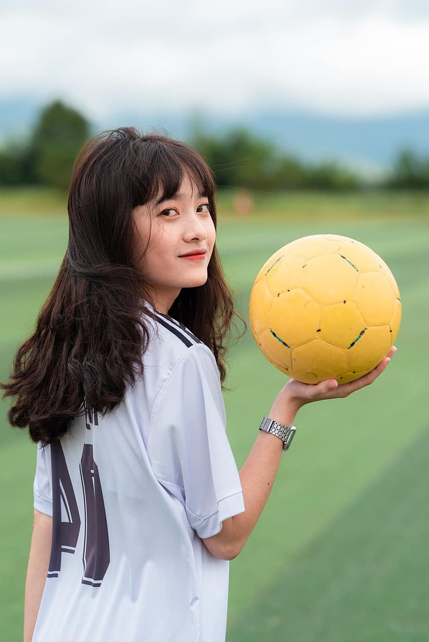 flicka, fotboll, spelare, fotbollsspelare, boll, idrottare, sport, spel, spela, asiatisk, asiatisk tjej