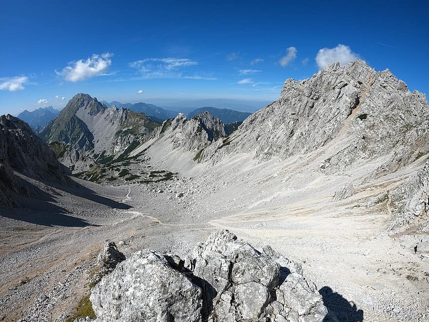 Karinthië, Slovenië, Karawanken, bergen, puin veld, maanlandschap, hike, beklimmen