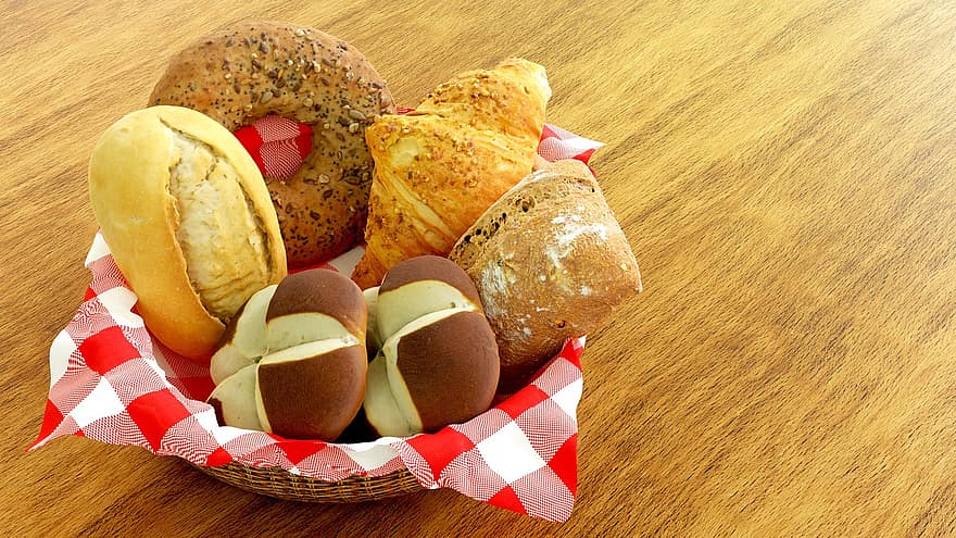 drdol, bagel, chléb, košík, stůl, snídaně, jídlo