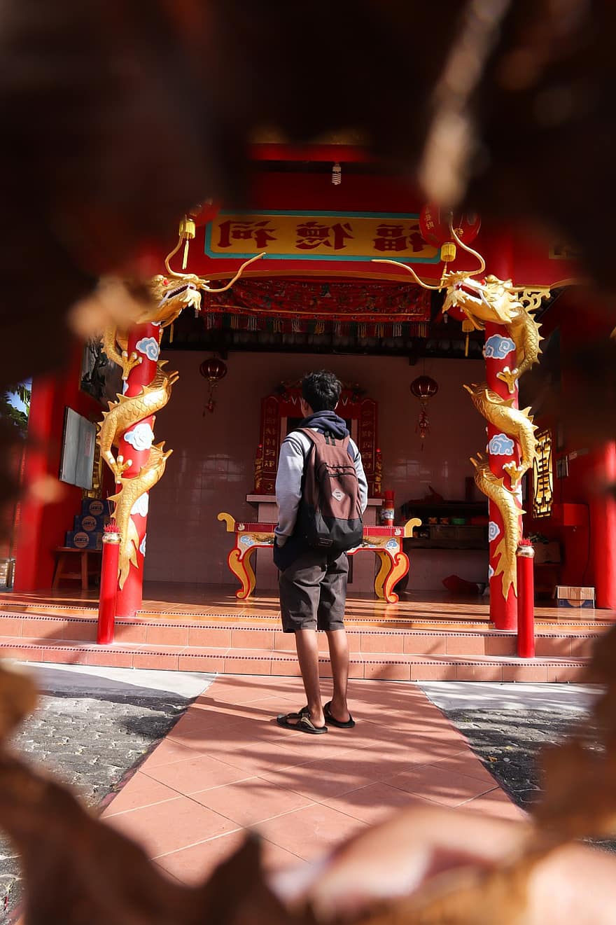 Man, Temple, Backpack, Travel, Trip, chinese culture, cultures, chinese ethnicity, men, celebration, east asian culture