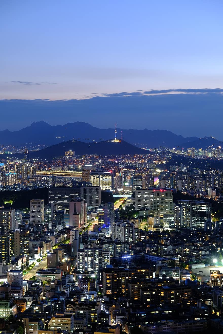 シティ、夜景、ソウル、建物、イブニング、街の明かり、夜、街並み、夕暮れ、都市のスカイライン、照らされた