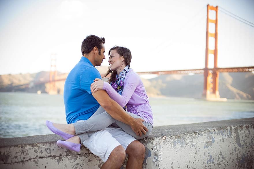 pasangan, kencan, di luar rumah, jembatan, pantai, romantis, percintaan, cinta, hubungan, wanita, pria