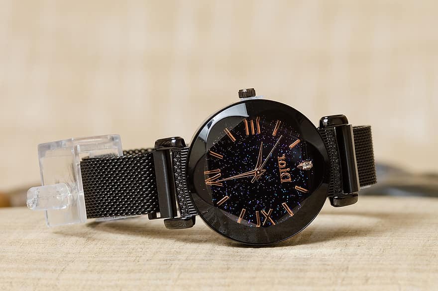 zegarek na rękę, zegarek, czas, dior, godziny, minuty, czasomierz, akcesorium, moda, projektant