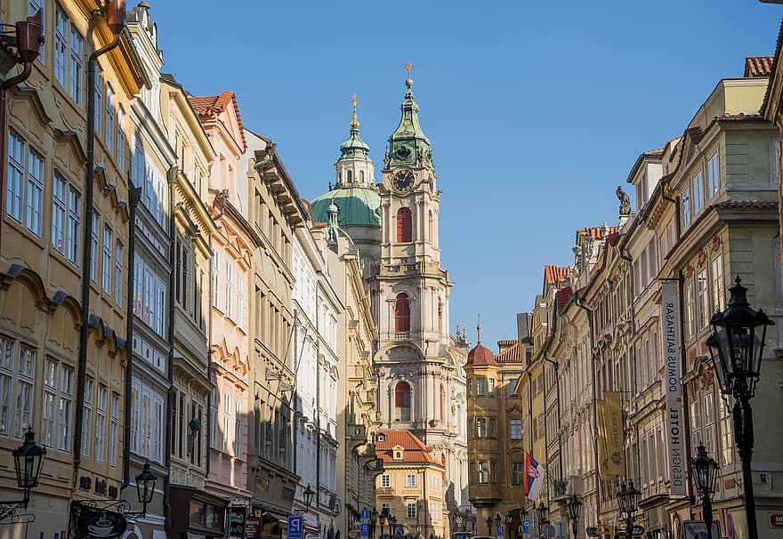 Praga, katedra, Republika Czeska, Europa, stolica, praha, wieża, ul, Mikołaja, historyczne centrum, kamienice