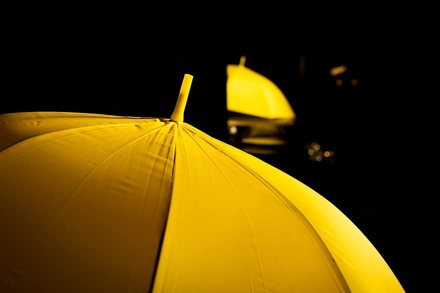 paraply, årstid, dekker, fargerik, beskyttelse, vær, gjenstand, regn, gul, nærbilde, natt