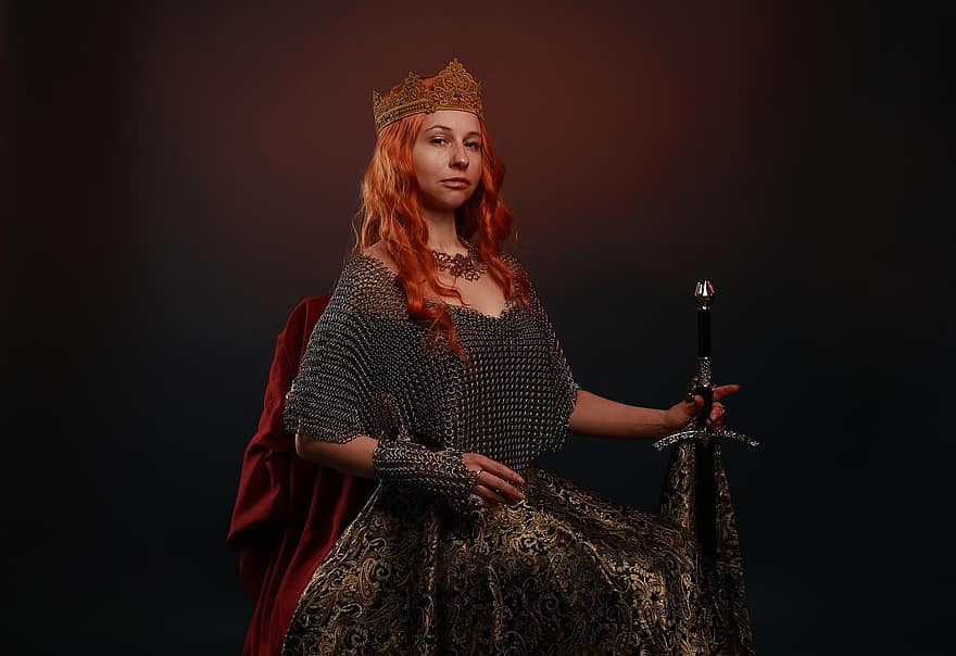 dronning, sværd, middelalderen, portræt, rødt hår, historisk, fantasi, kjole, krone, diadem, prinsesse