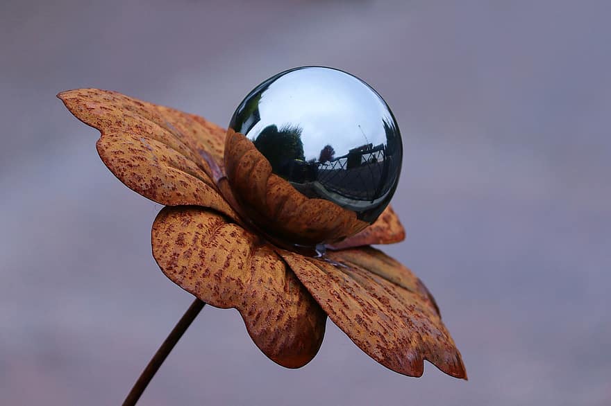 стеклянный шар, металл, коричневый, сад, украшение сада, зеркальное отображение, ручной труд, фантастика, отражение, дизайн сада, отражать