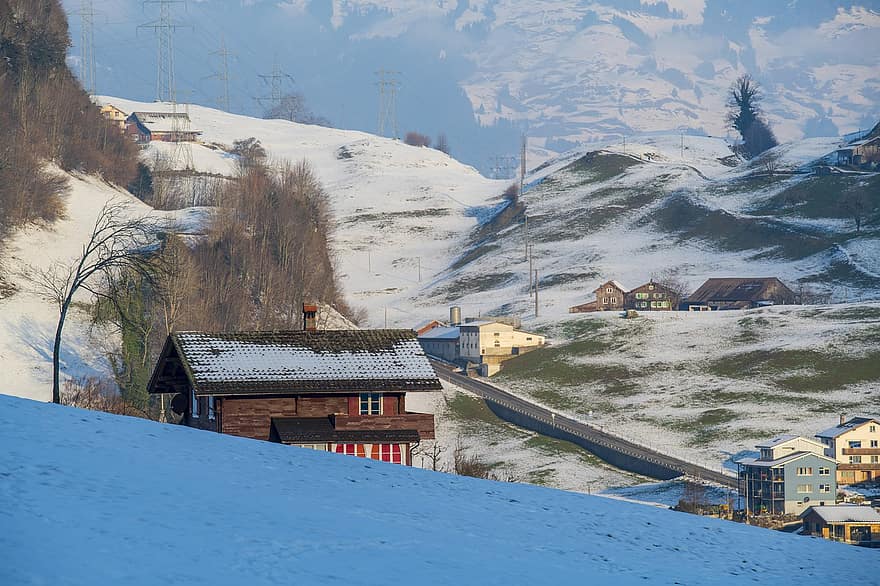 Sveits, vinter, by, landsby, husly, hjem, hus, snø, fjell, hytte, landskap
