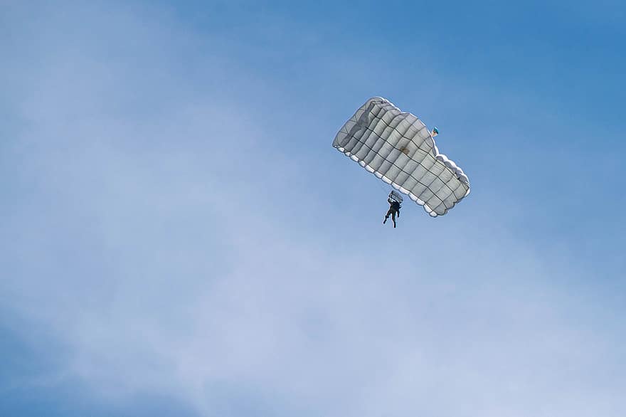Fallschirmjäger, Fallschirm, Militär-, Feld, Extremsportarten, fliegend, Männer, Blau, Sport, Abenteuer, in der Luft