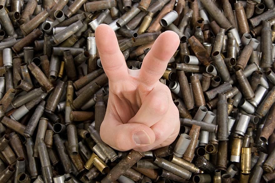 bullets, behuizingen, vrede, hand-, vredesteken, handgebaar, overgave, schelpen, wapen, kogels, ammunitie