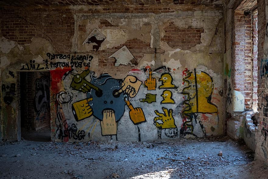 edifici abandonat, urbex, graffiti, art urbà, exploració urbana, brut, espatllat, vell, abandonat, pintura, desordenat
