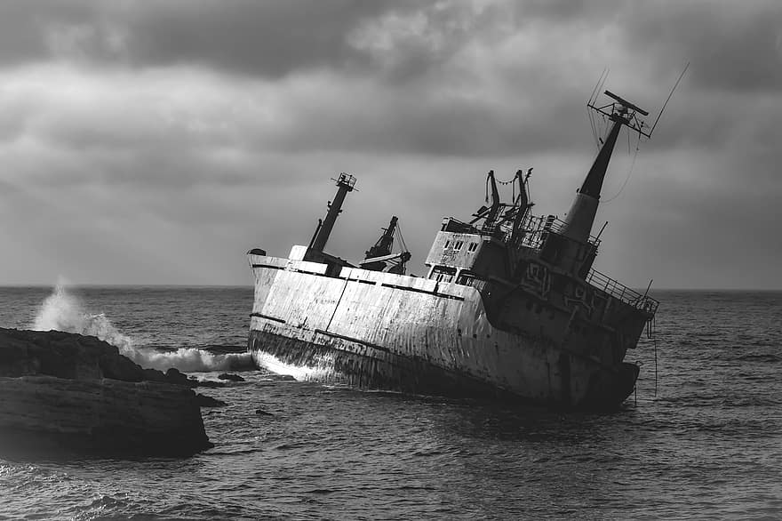 kapal, perahu, kecelakaan, Kecelakaan kapal, pantai berbatu, laut, pemandangan, batu, ombak, langit