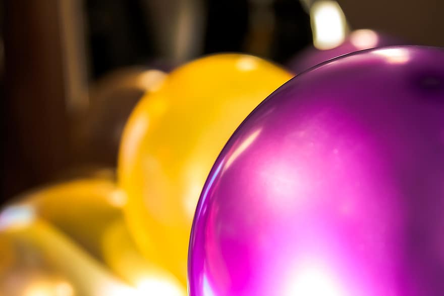 balon warna-warni, balon, Latar Belakang, perayaan, latar belakang berwarna-warni, meriah, multi-warna, dekorasi, menyenangkan, latar belakang, kuning