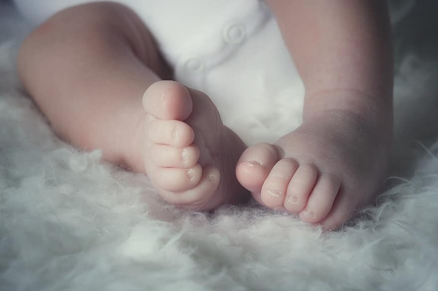 stopy, nowo narodzony, niemowlę, palce u stóp, mały, dziecko, uroczy, ludzka stopa, zbliżenie, nowe życie, miękkość