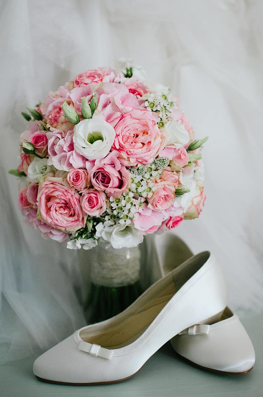 fiori, scarpe, nozze, bouquet da sposa, giorno del matrimonio, decorazione, scarpa, mazzo, eleganza, moda, fiore