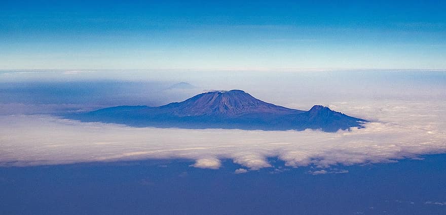 Kilimandžáro, hora, mount kilimanjaro, sopka, Afrika, tanzanie, safari, serengeti, Příroda, pohled z ptačí perspektivy, krajina