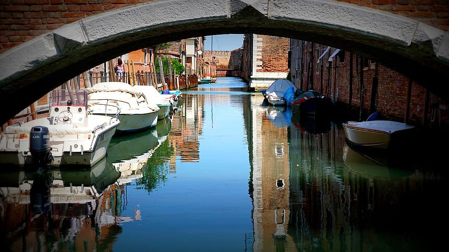 Venezia, båter, speiling, vann, kanal, bro, Italia, hus, arkitektur, lys, skygge