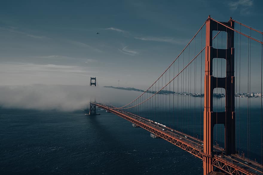 zelta vārtu tilts, Sanfrancisko, Kalifornijā, mākoņi, tilts, piekares tilts, ASV, Klusā okeāna reģionā, jūra, slavenā vieta, ūdens