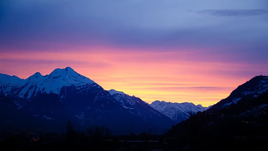 Альпы, заход солнца, горы, снег, заснеженные горы, высокогорный, смеркаться, сумерки, послесвечение, картина, изображающая небо, Швейцария