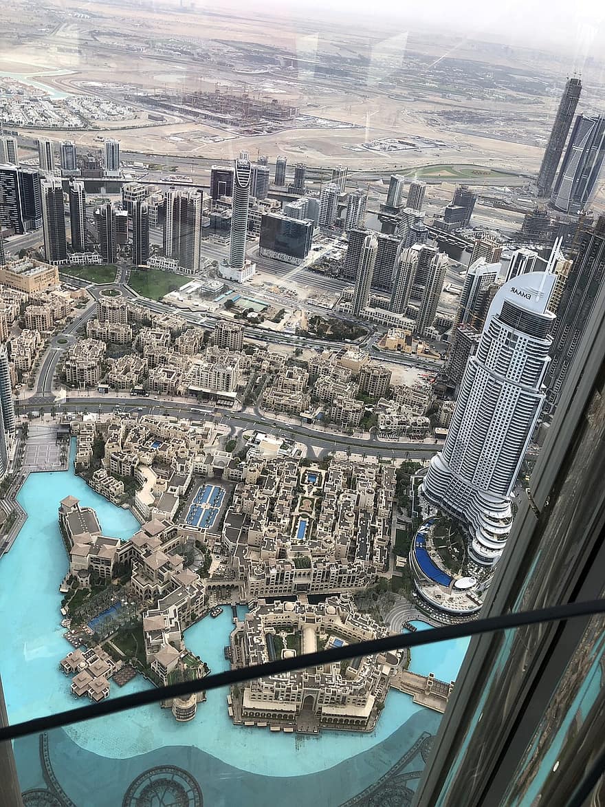 Wolkenkratzer, Wahrzeichen, die Architektur, Dubai, Stadtbild, Luftaufnahme, berühmter Platz, städtische Skyline, Gebäudehülle, High Angle View, Stadt leben