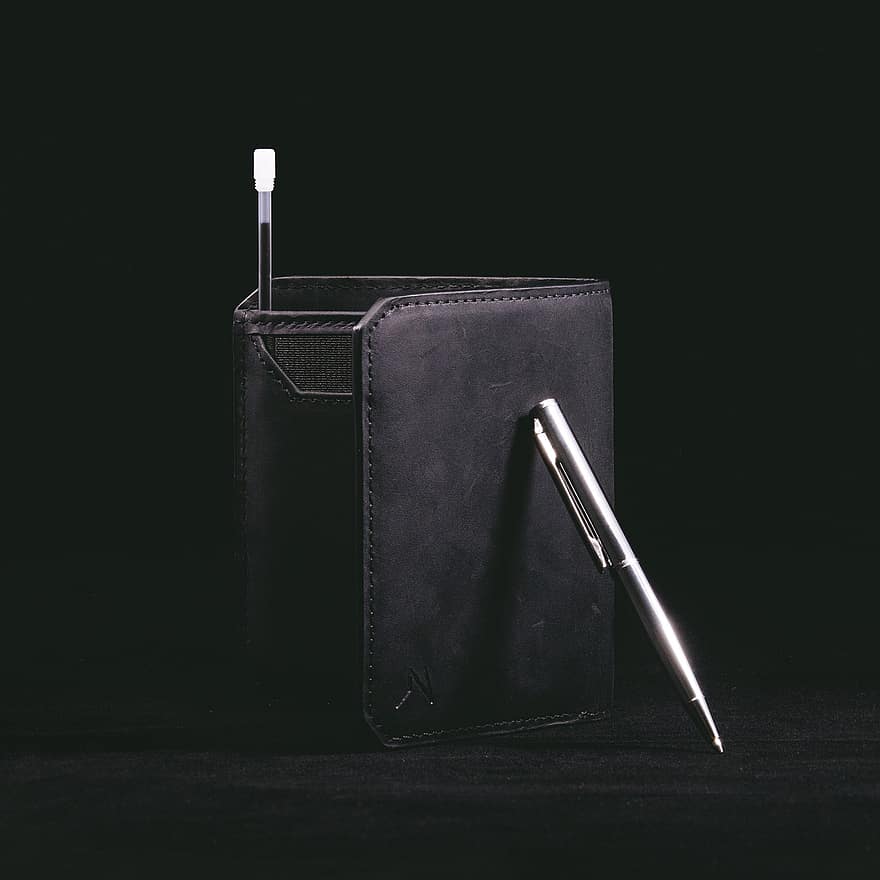 Kaizen Wallet, กระเป๋าหนังสีดำ, กระเป๋าสตางค์สลิม, หนังม้าบ้า, กระเป๋าเงินที่เรียบง่าย