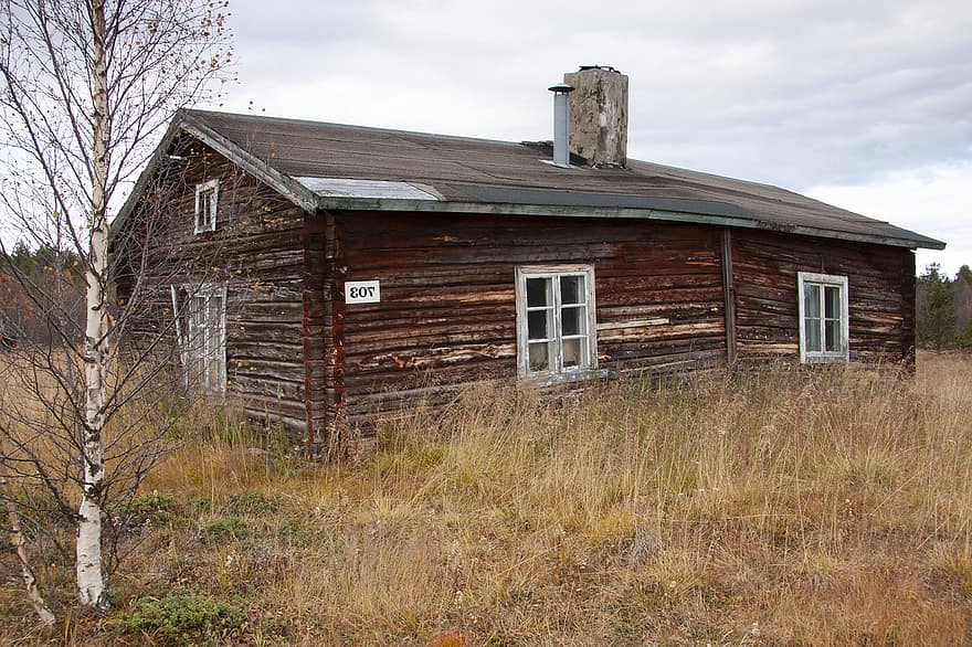 verlassenes Haus, Scheune, Gehöft, Heimstätte, Bauernhof, Herbst, Lappland