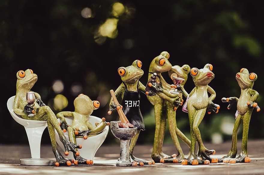 Grillparty-Charaktere, Froschfiguren, Frösche Skulpturen, Gartenparty-Skulpturen, Spielzeug, klein, Sammlung, Figur, Hintergründe, grüne Farbe, Kunststoff